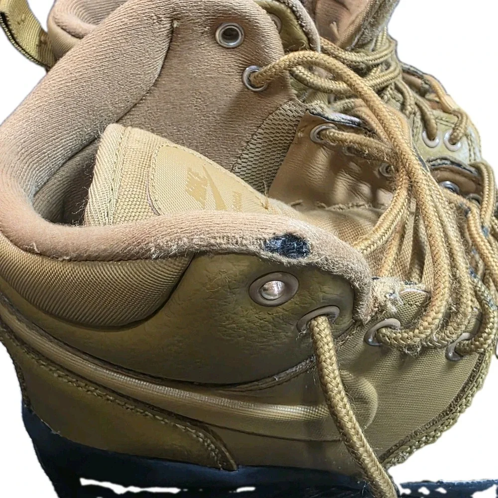 Nike Manoa Leather Wheat GS Boys Girls Kids Boots BQ5372-700 Size 4Y 4 Youth